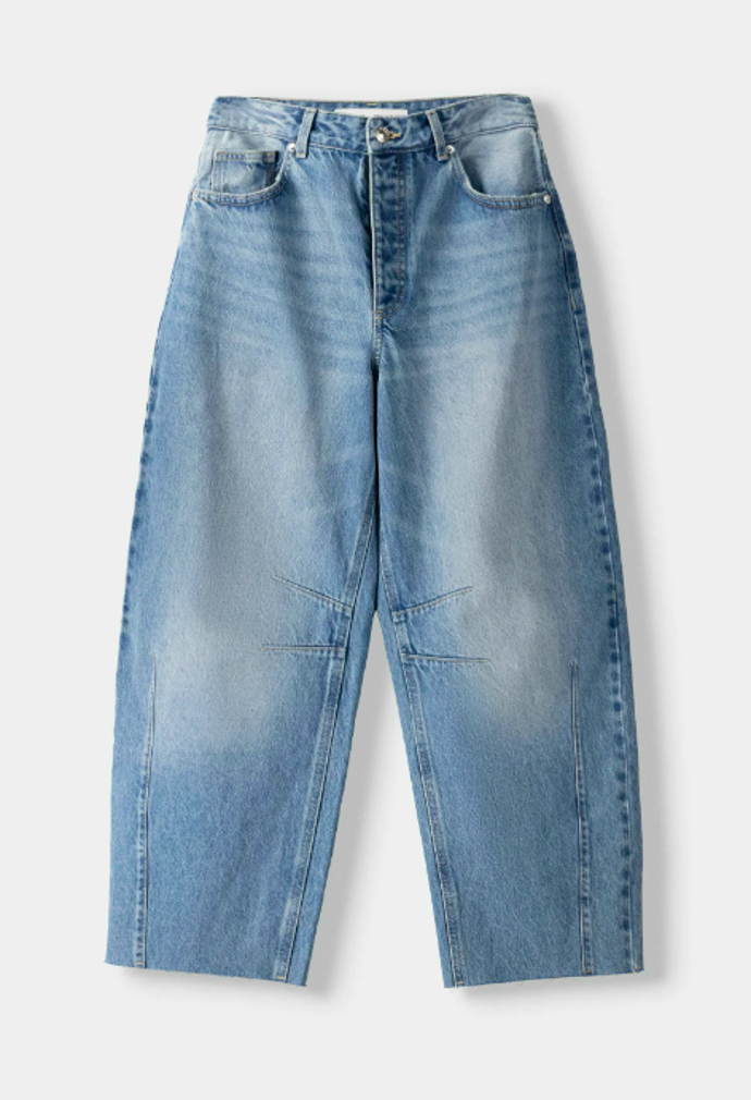Džíny, Bershka, 849 Kč.
Džíny, Bershka, 849 Kč.