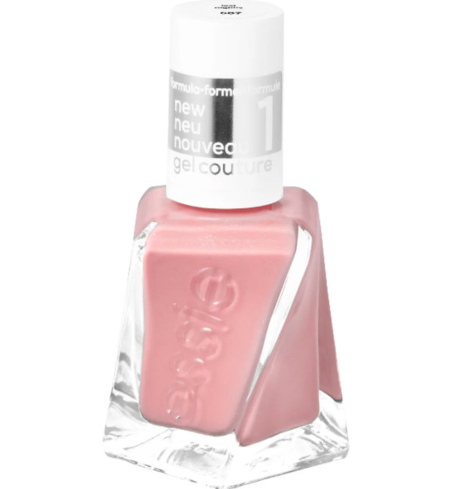 Lak na nehty, Essie, 299 Kč. 
