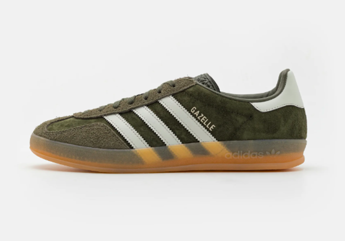 Tenisky, adidas Originals, 2800 Kč.
Tenisky, adidas Originals, 2800 Kč.