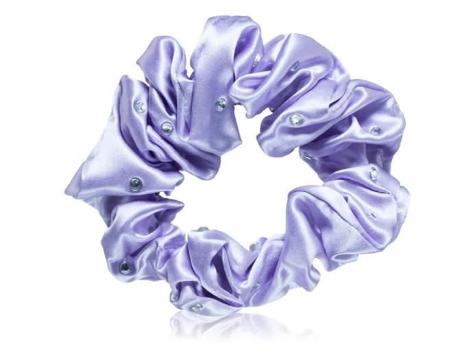 Velká gumička, Crystallove, 391 Kč.
Velká gumička, Crystallove, 391 Kč.
