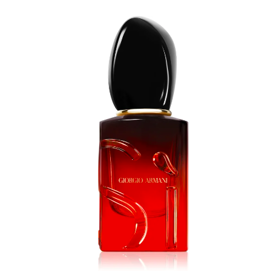 Beran

Dámská parfémovaná voda Armani Sì Passione Intense, 50 ml, 3470 Kč

