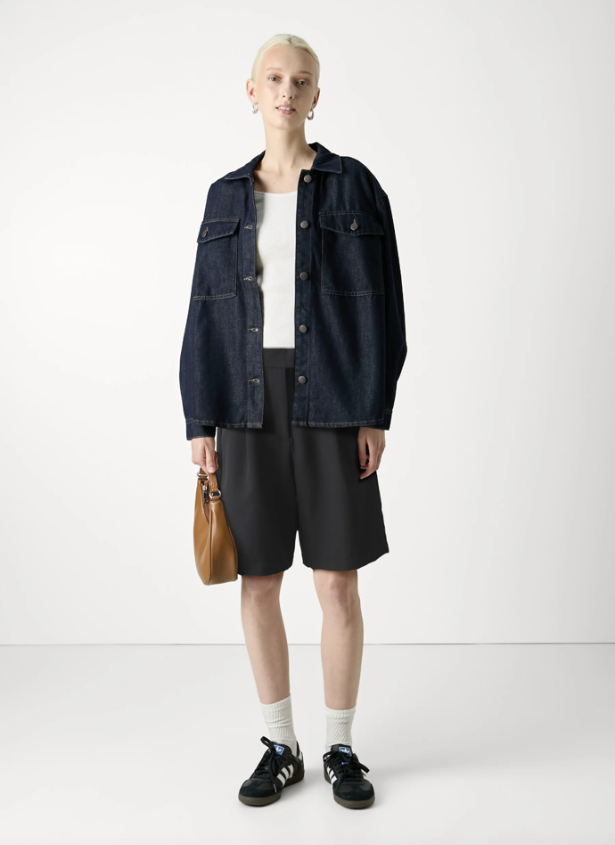 Černé šortky, VeroModa - Zalando, 960 Kč
Černé šortky, VeroModa - Zalando, 960 Kč