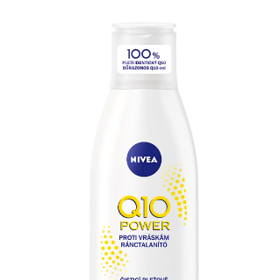 Čisticí pleťové mléko proti vráskám s Q10, Nivea (200 ml, 160 Kč)

Příjemná textura se krásně roztírá a s pomocí tampónku odstraníte jednoduše zbytky líčidel a dalších nečistot. Tento produkt je bez parfemace a je vhodný i pro suchou a citlivou pleť.
