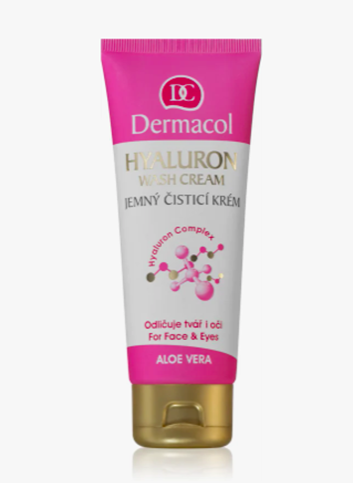 Jemný čisticí krém Hyaluron, Dermacol (100 ml, 129 Kč)

Skvělý pomocník hlavně pro suchou a normální pleť. Textura je krémová, takže jej jemně krouživými pohyby rozetřete po obličeji a smyjete, například za pomoci žínky. Pokožku nejen že dokonale vyčistí a zbaví zbytků líčidel, ale zanechá jí úžasně hebkou a zářivou. 
