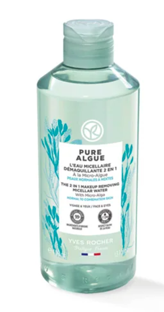 Odličovací micelární voda 2v1, Yves Rocher (400 ml, 489 Kč)

Tuhle micelární vodu si zamilujete, pokud dáváte přednost multifunkčním produktům. Nejen že dokonale odličuje pleť a odstraňuje z ní veškeré nečistoty, ale zároveň ji i tonizuje a podporuje její přirozené okysličování a schopnost regenerace.
