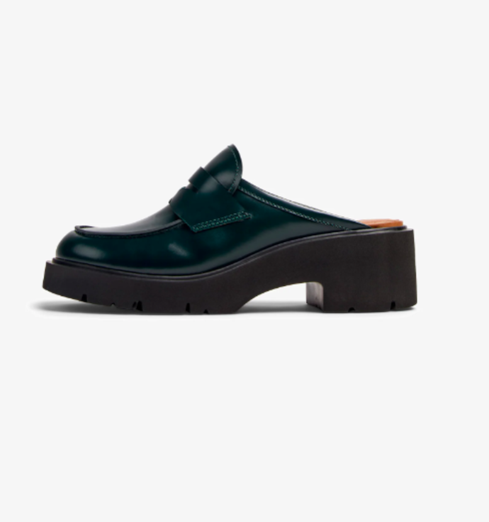 Clogs, Camper, 4210 Kč
Clogs, Camper, 4210 Kč