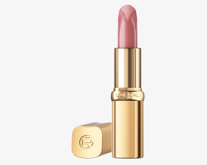 Rtěnka Color Riche Free the Nudes sedí každému odstínu pleti a dodá vašim rtům přirozenou a zdravě vypadající barvu. Krémové složení s jemnými oleji umožňuje jednoduchou aplikaci a hydrataci rtů. Dopřejte svým rtům vyšší level v podobě vysokého pigmentu s intenzivní přirozenou barvou. 299 Kč
