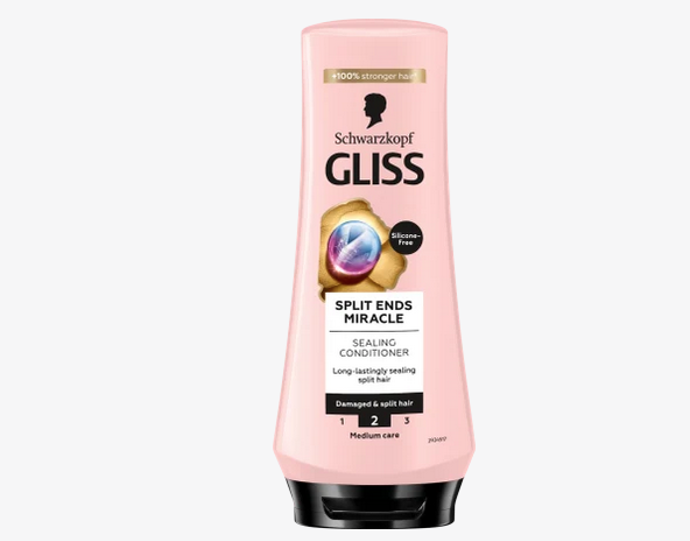Kondicionér na vlasy Split Ends Miracle je zejména vhodný pro vlasy s roztřepenými konečky. Vyrovnává strukturální rozdíly od kořínků až po konečky, pojí a trvale těsní roztřepené vlasy. Při pravidelném používání budou vlasová vlákna vyrovnávána a bez poškozených konečků. 84 Kč
