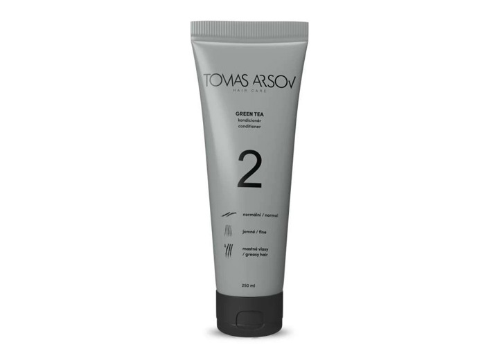 Vlasový produkt se zeleným čajem, Tomas Arsov, 245 Kč
Vlasový produkt se zeleným čajem, Tomas Arsov, 245 Kč