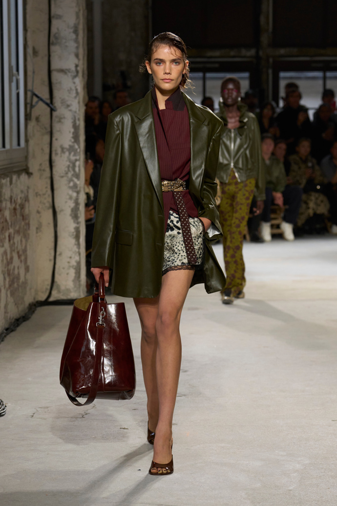 Dries Van Noten jaro/léto 2025
