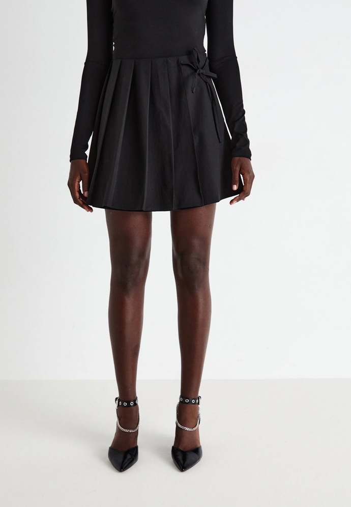 Sukně, Vero Moda, 720 Kč
Sukně, Vero Moda, 720 Kč