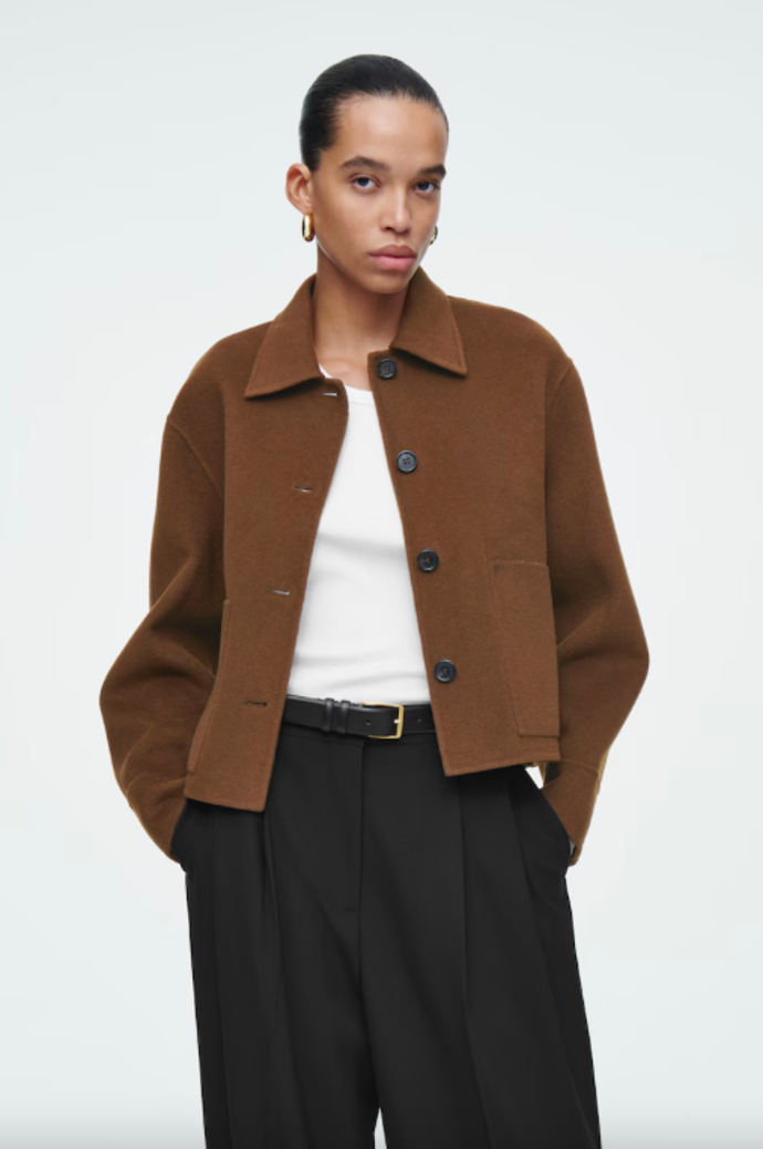 Vlněný kabátek, Cos, 150 eur
Vlněný kabátek, Cos, 150 eur