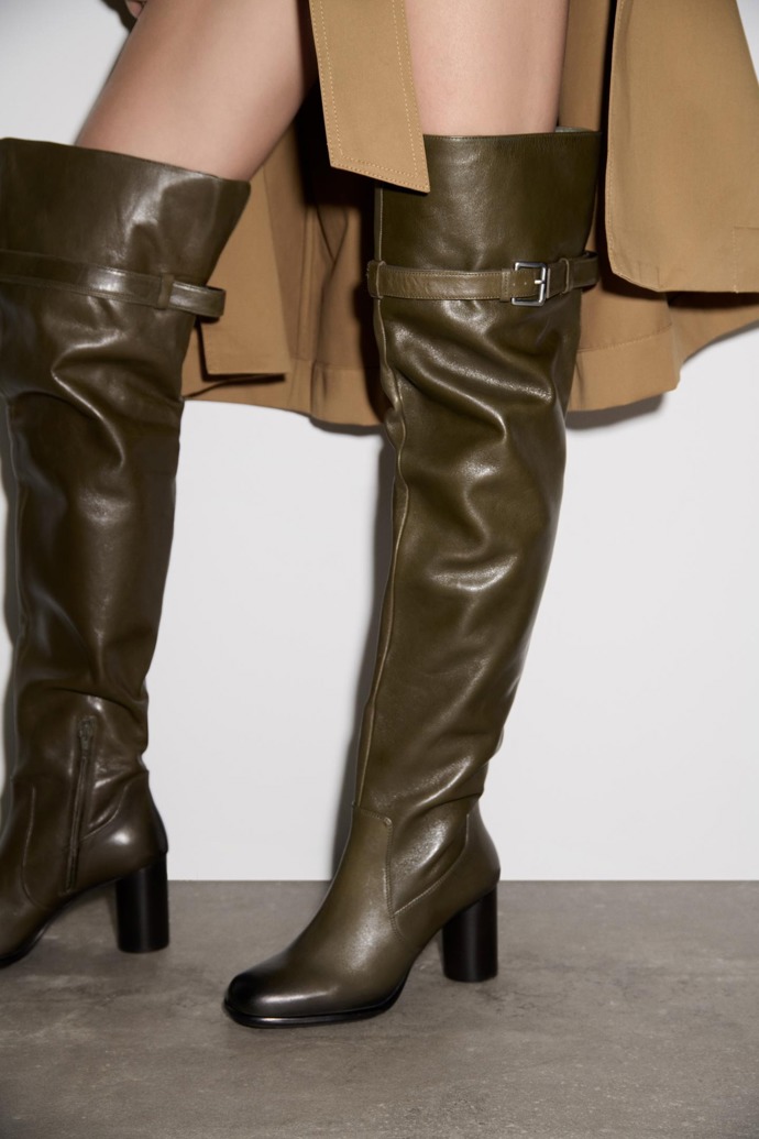 Zara, 4299 Kč
Zara, 4299 Kč