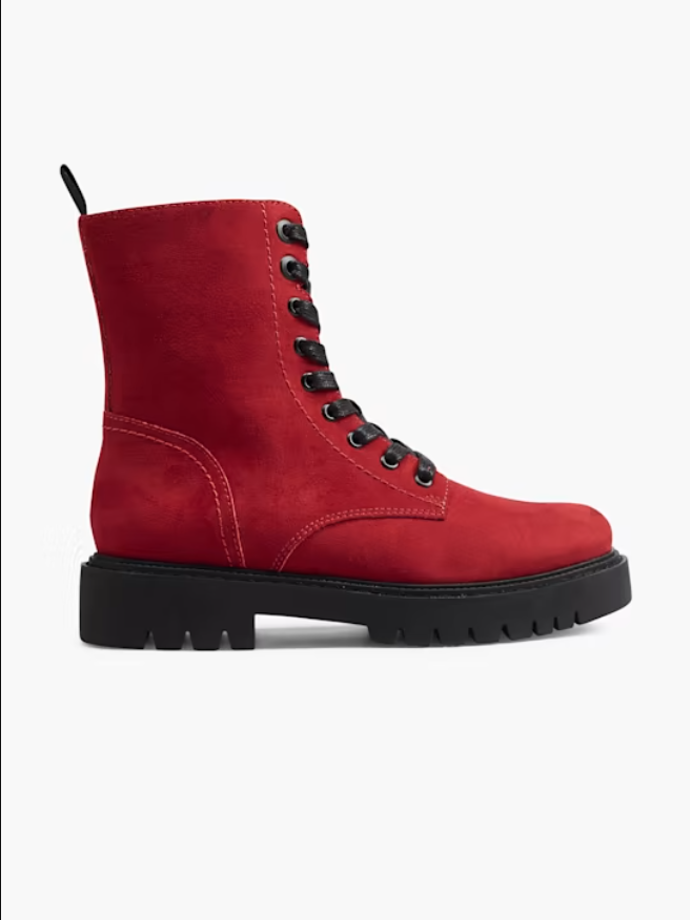 Červené šněrovací boty, Deichmann, 1199 Kč
Červené šněrovací boty, Deichmann, 1199 Kč