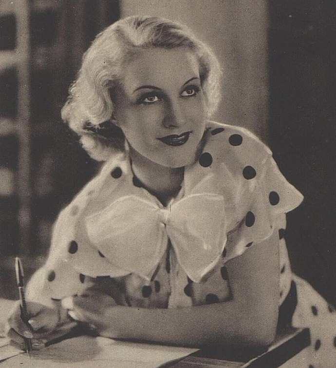 Adina Mandlová
