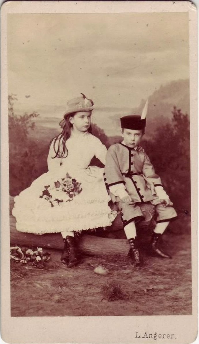 Gisela Habsbursko-Lotrinská
Gisela Habsbursko-Lotrinská