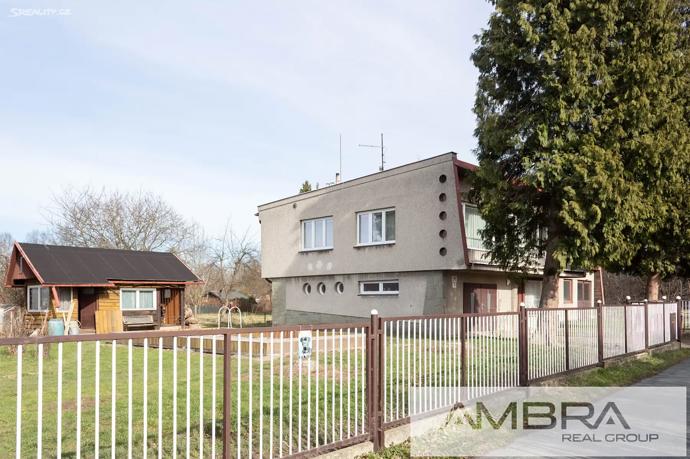 V Karviné seženete stylový šumperák za 4,4 milionů. Detaily najdete ZDE.
