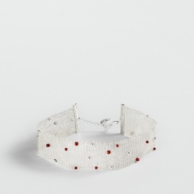 Náhrdelník choker se síťovinou a korálky, Mango, 699 Kč
