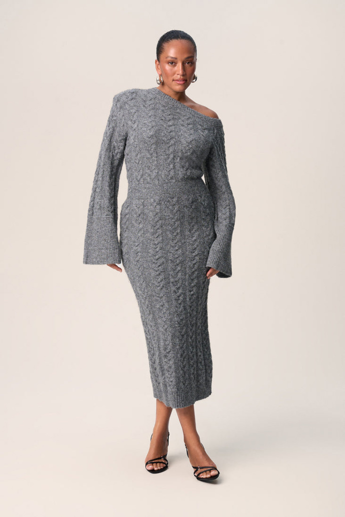 Adoore, 185 eur
