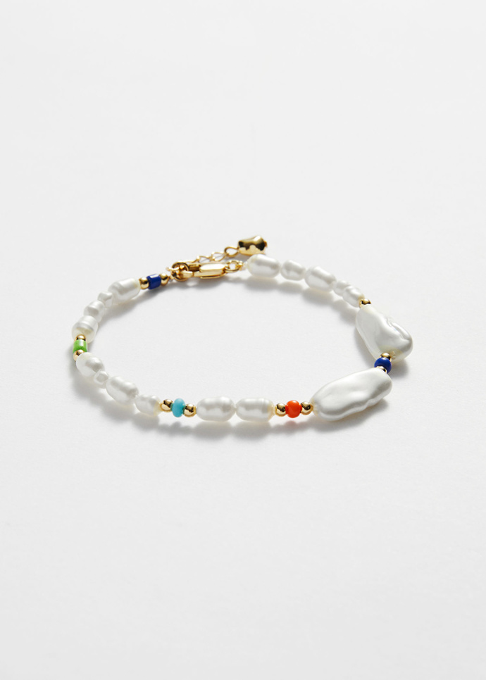 Náramek Beaded Pearl Bracelet, &Other Stories, 19 eur
Náramek Beaded Pearl Bracelet, &Other Stories, 19 eur