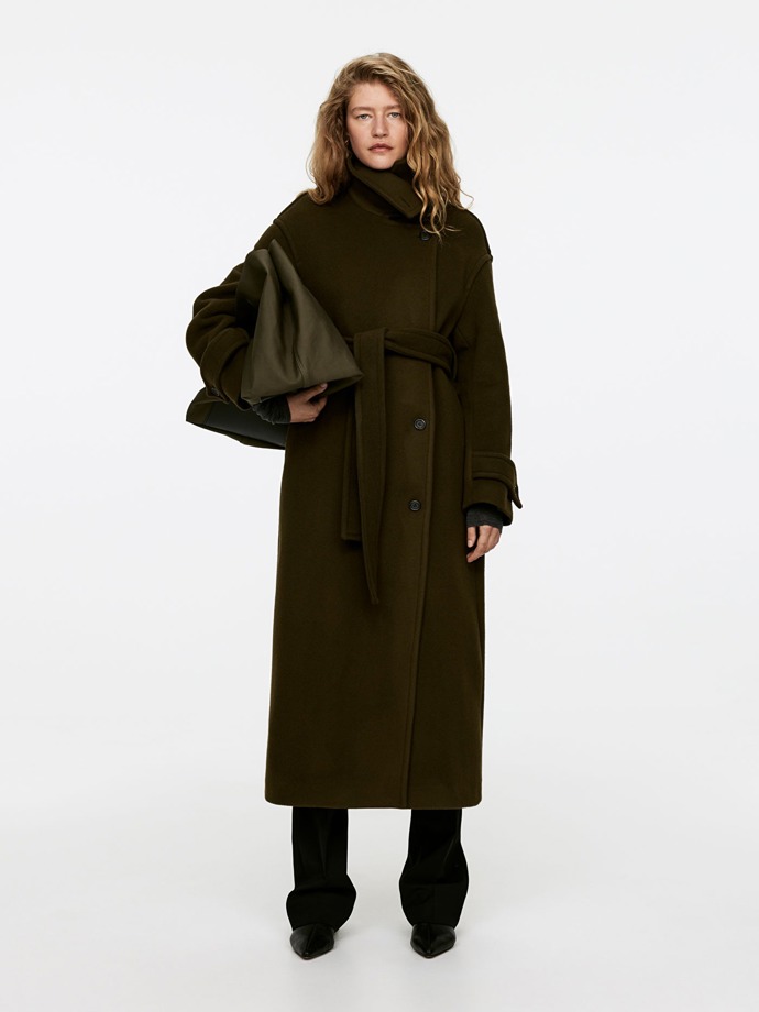 Arket, 299 eur
