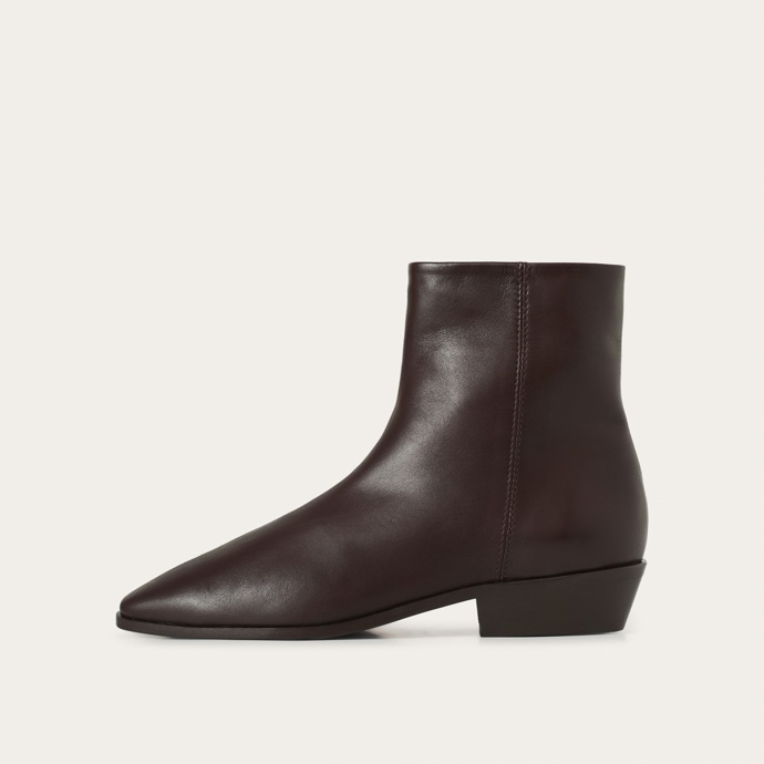 Balagan, 189 eur
Balagan, 189 eur