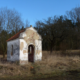 Kaple U Petrů v Branišovském lese
