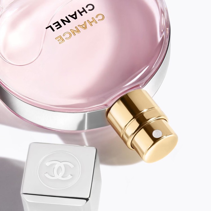 Vůně, Chanel – Chance, od 2320 Kč. Vhodná pro znamení: Ryby.
Vůně, Chanel – Chance, od 2320 Kč. Vhodná pro znamení: Ryby.