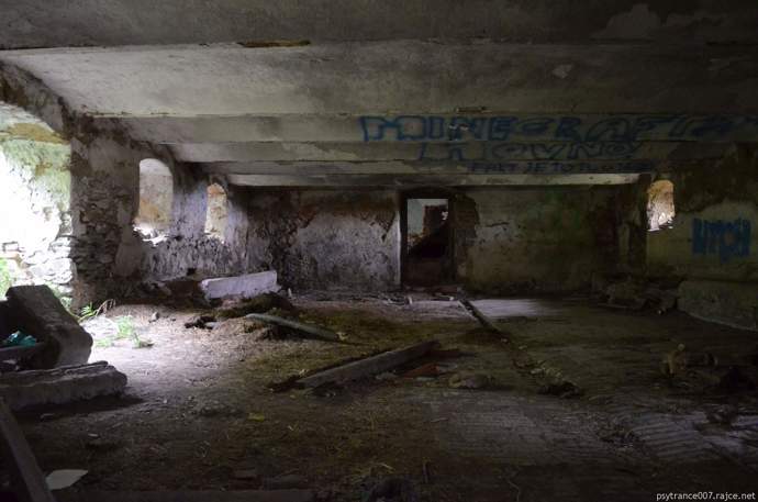 Chlév se měl stát dějištěm desivého masakru
Chlév se měl stát dějištěm desivého masakru
