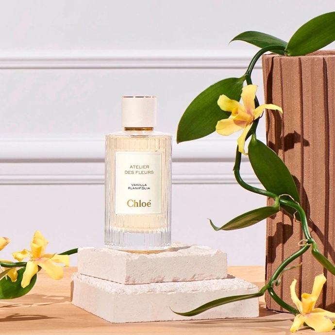 Vůně, Chloé – Vanilla Plainfolia, od 3890 Kč. Vhodná pro znamení: Rak.
Vůně, Chloé – Vanilla Plainfolia, od 3890 Kč. Vhodná pro znamení: Rak.