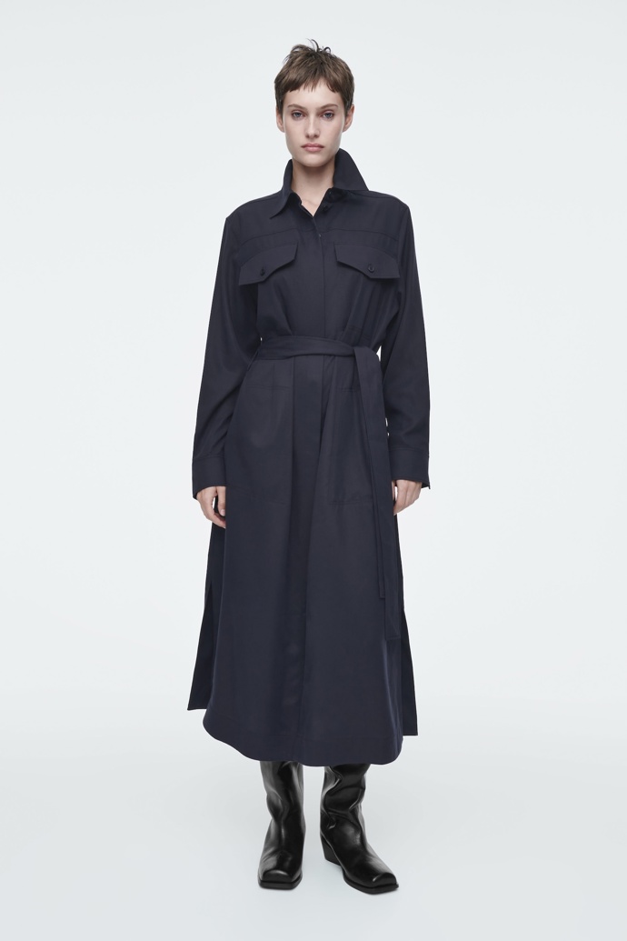 Cos, 125 eur
Cos, 125 eur