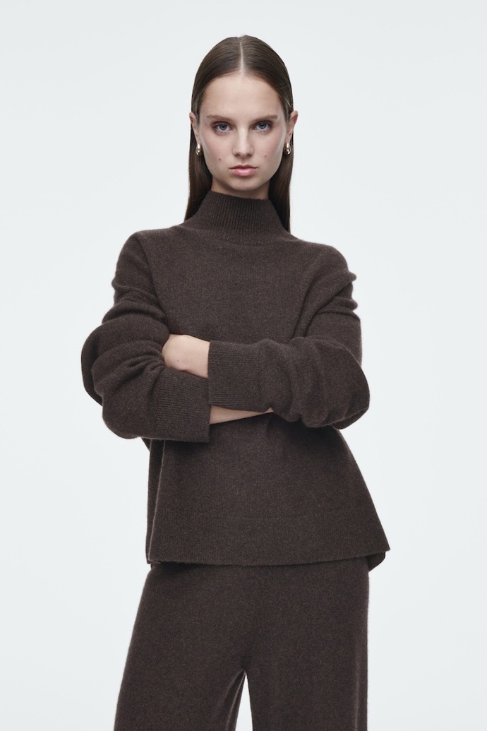 Cos, 195 eur
Cos, 195 eur