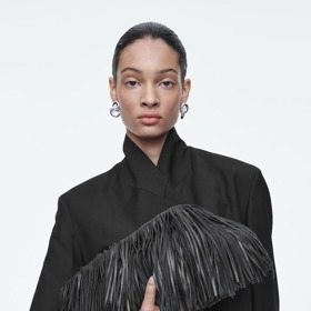 Cos, 195 eur
