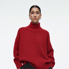 Cos, 275 eur
