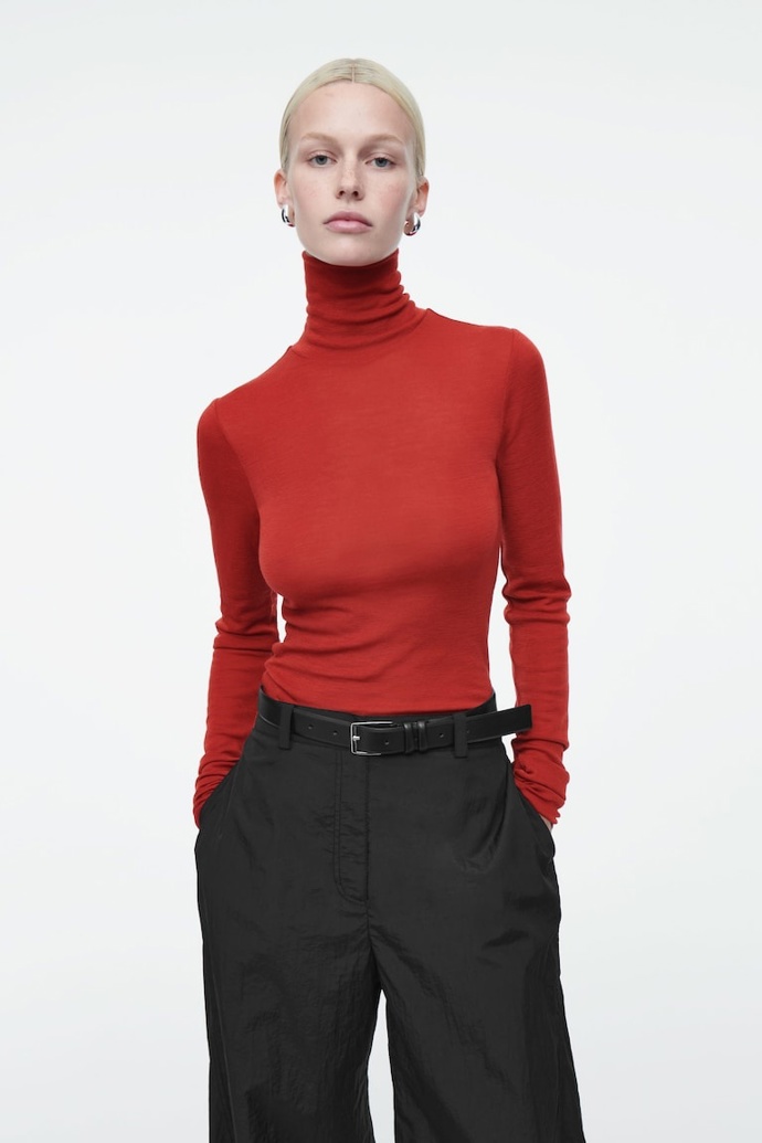 Cos, 59 eur
Cos, 59 eur