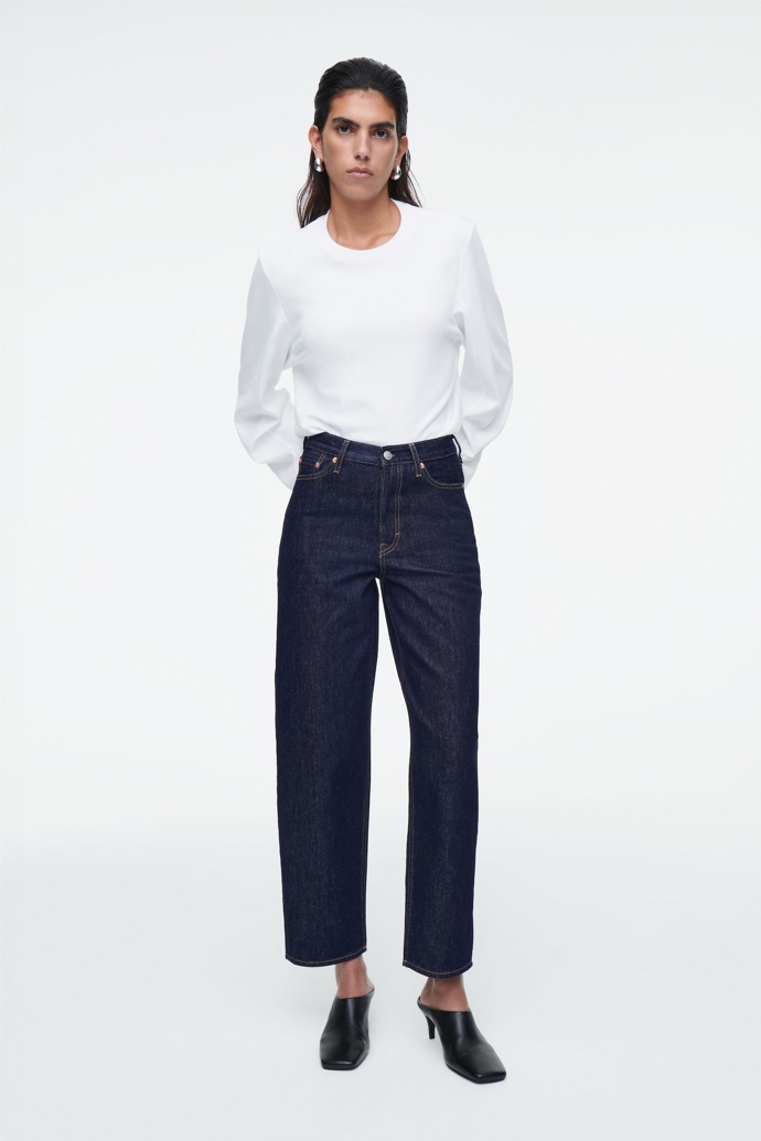 Cos, 89 eur
Cos, 89 eur