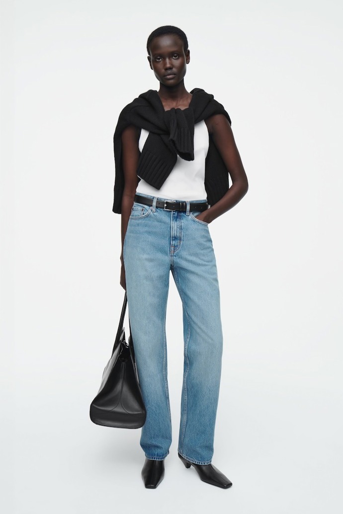 Cos, 89 eur
Cos, 89 eur