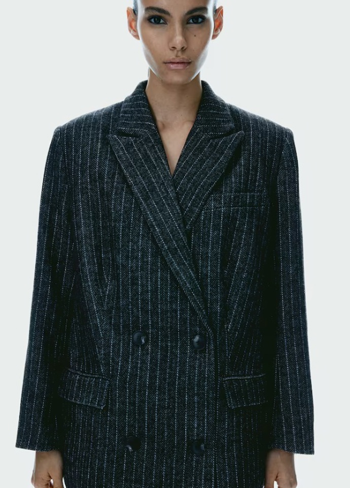 Dvouřadové sako, H&M, 1 199 Kč
