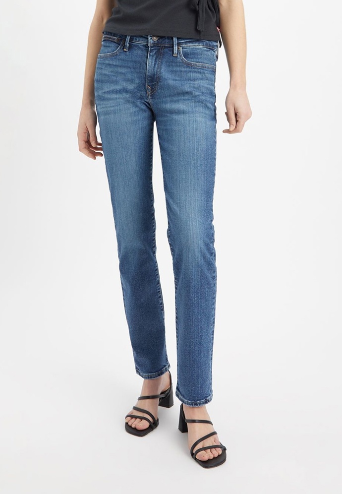 Džíny, Levi's, 2880 Kč
Džíny, Levi's, 2880 Kč