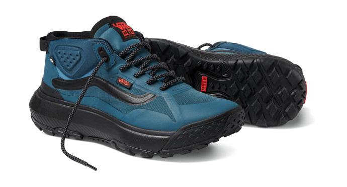 Boty MTE Crosspath Mid, Vans, od 3790 Kč, vans.eu
