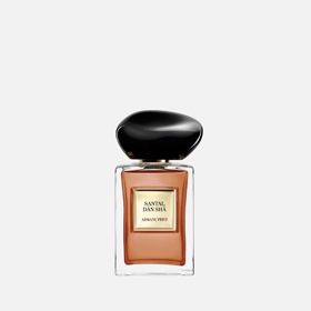 Vůně, Giorgio Armani – Privé Santal Dān Shā, od 3790 Kč. Vhodná pro znamení: Býk.
