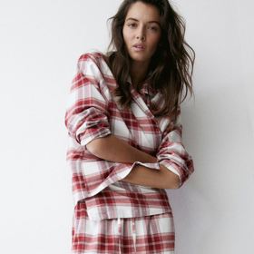 Pyžamo z bavlněného kepru, H&M, 959 Kč

