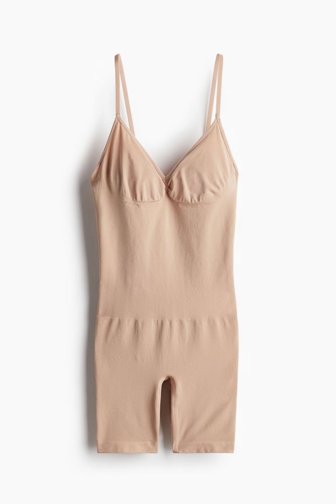 Stahovací body, H&M, 719 Kč
Stahovací body, H&M, 719 Kč