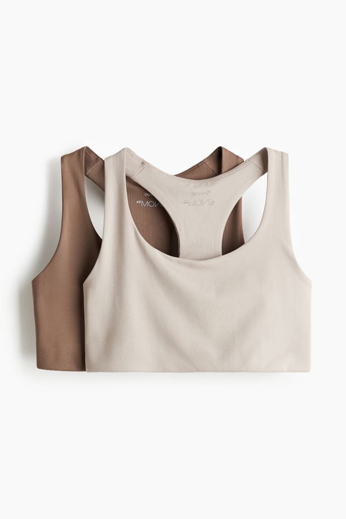 Sportovní podprsenka Medium 2 kusy, H&M, 479 Kč
Sportovní podprsenka Medium 2 kusy, H&M, 479 Kč