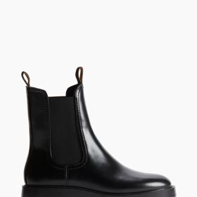 Kotníkové boty chelsea, H&M, 959 Kč
