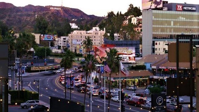 Hollywood
