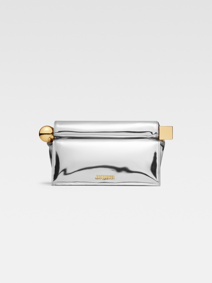 Jacquemus, 850 eur
Jacquemus, 850 eur