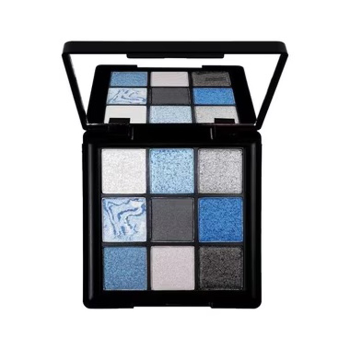 Paletka očních stínů, Make Up Faktory, 599 Kč
Paletka očních stínů, Make Up Faktory, 599 Kč