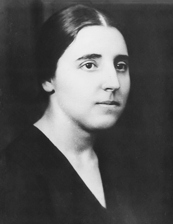 Naděžda Syanidzova
