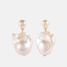 Náušnice Maia faux pearl earrings, Jennifer Behr, 395 eur
